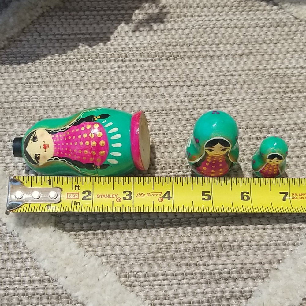 ORIGINAL RUSSIAN NESTING DOLLS - Picture 8 of 9